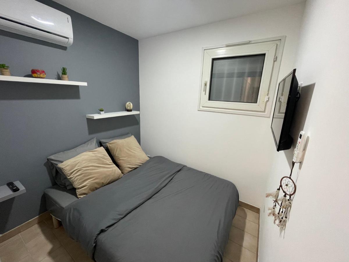2 Pieces Climatise-Wifi / 4 Voyageurs / Boxe Prive / 2 Piscines / 2 Tennis / Petanque / Pingpong Антиб Екстериор снимка
